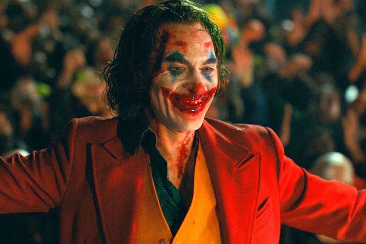 Joker Joaquin Phoenix in rappresentanza dei giovani che si sentono isolati 