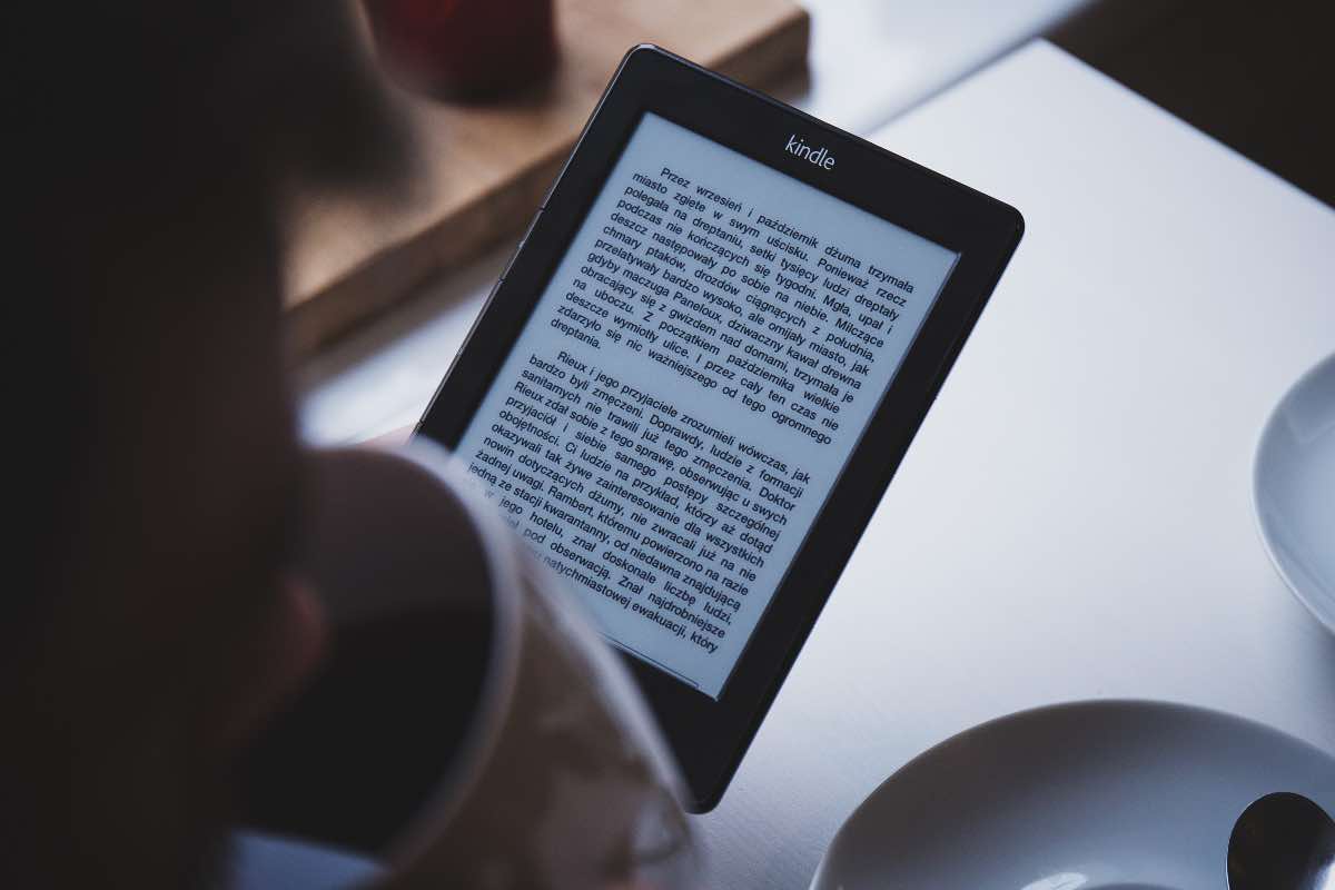 Amazon, offerte incredibili su decine di E-reader
